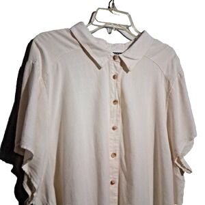 Torrid Size 3X Plus Size Rayon Linen Button Font Short Sleeve Button Linen Blend